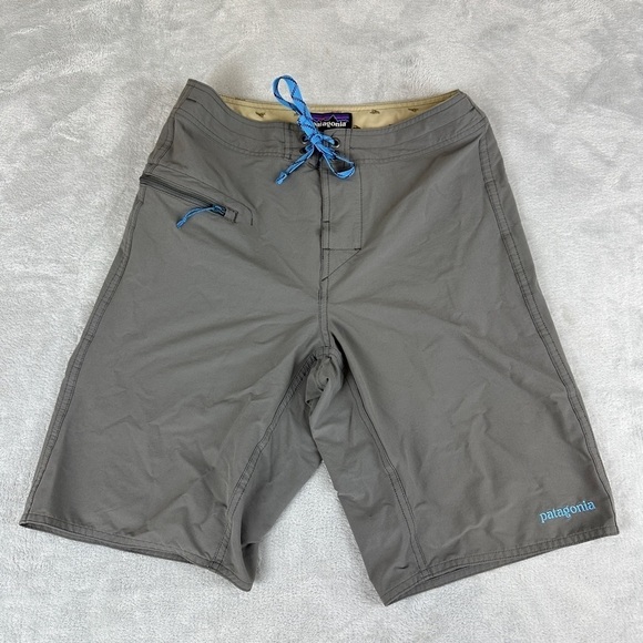 Patagonia Grey Board Shorts Men's Size 28  US - Picture 1 of 12